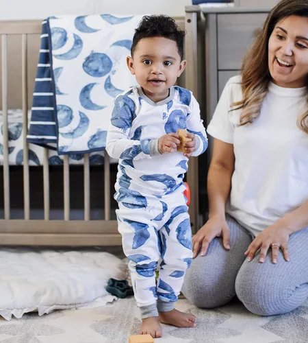 Vista 2 de Burts Bees Conjunto de pijama para bebé camiseta y pantalón de 2 piezas 100 algodón orgánico