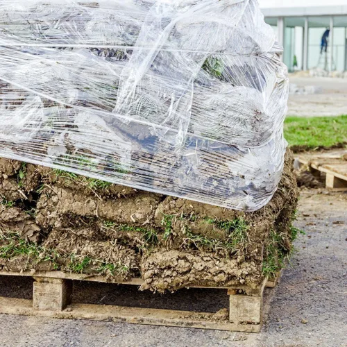 Vista 3 de Película elástica, rollo de envoltura retráctil resistente transparente de 18 pulgadas x 1200 pies, ideal para cajas, paletas (paquete de 2)