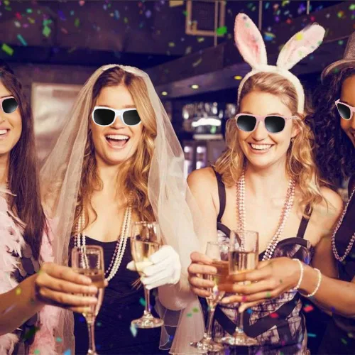 Vista 7 de LADY&HOME Recuerdos de despedida de soltera suministros para despedida de soltera, 10 gafas de sol para boda