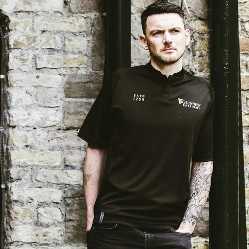 Vista 5 de GUINNESS Camiseta de rugby negra con estampado en relieve, negro, pequeño, Negro