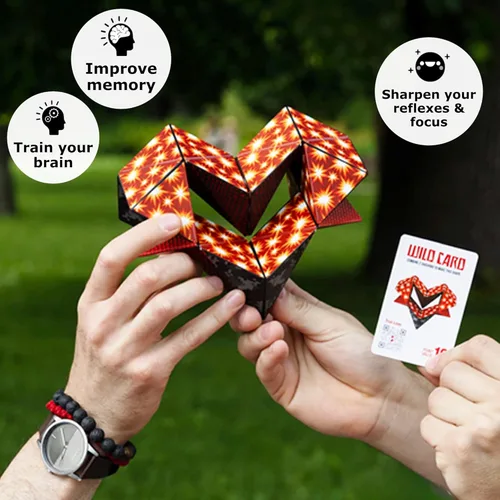 Vista 5 de Juego de rompecabezas magnético de formas de batalla Shashibo – Juega solo o con un amigo - Desafiante juego de caja cambiante de formas